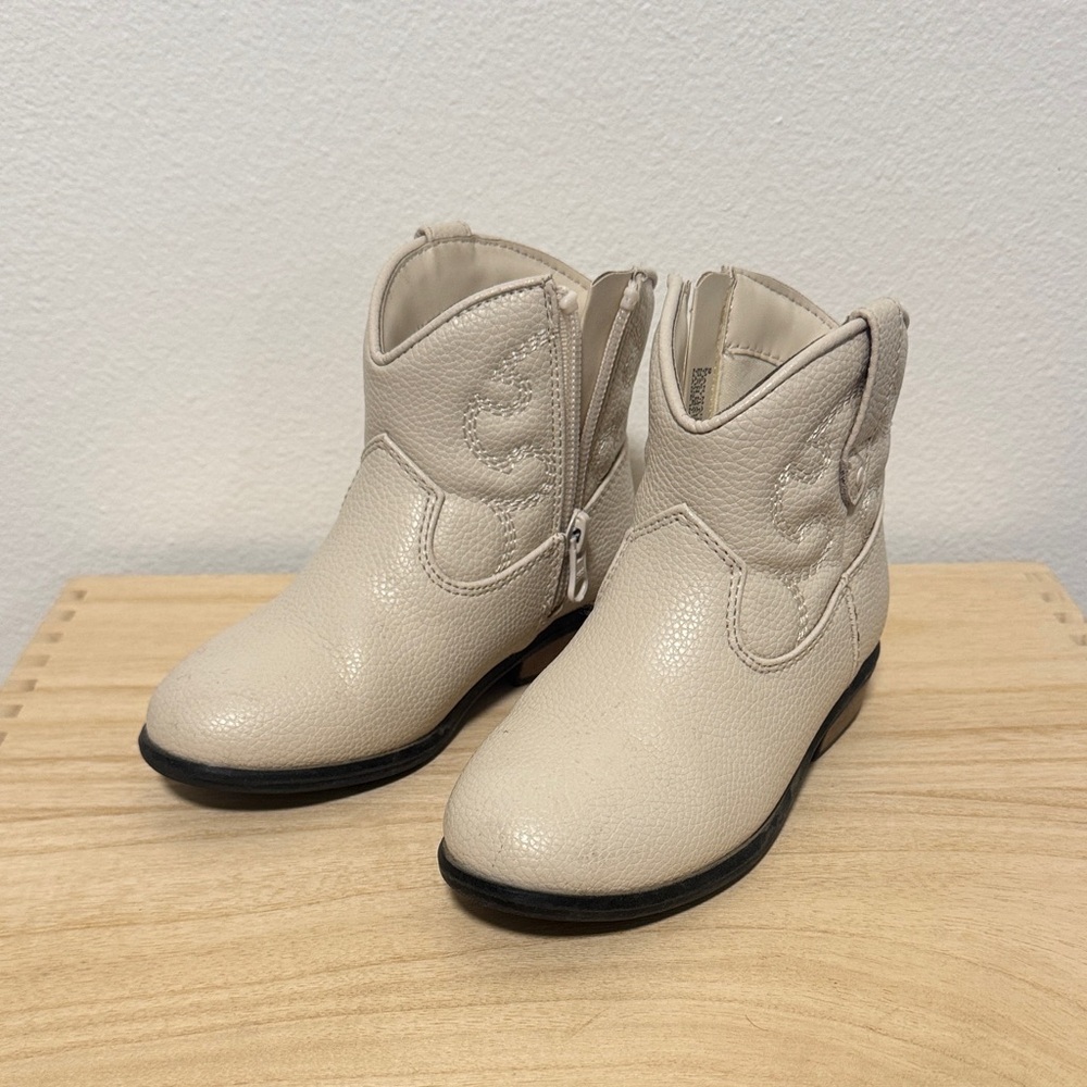 Cat & Jack Cream Kids' Boots
